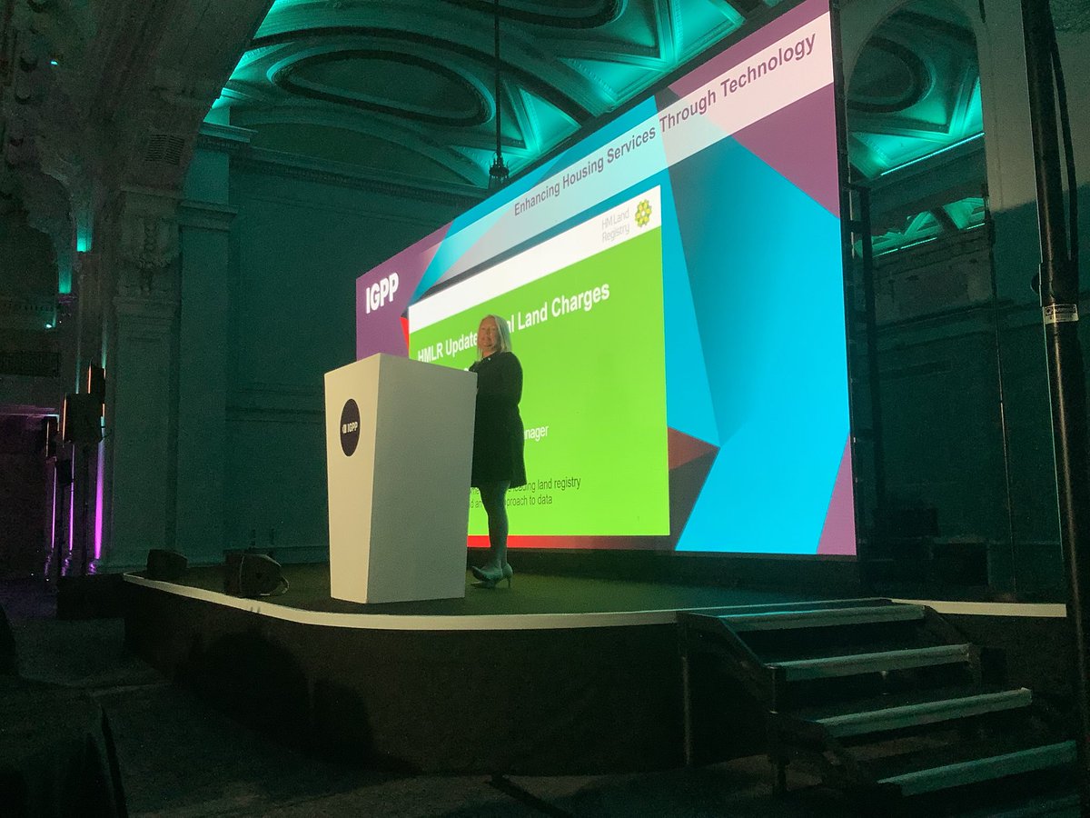 Now on stage, <a href="/HMLandRegistry/">HM Land Registry</a>’s Donna Ridgway, updating us on the Local Land Charges Programme uk.linkedin.com/in/donna-ridgw…
#igppEHTT #LocalLandCharges