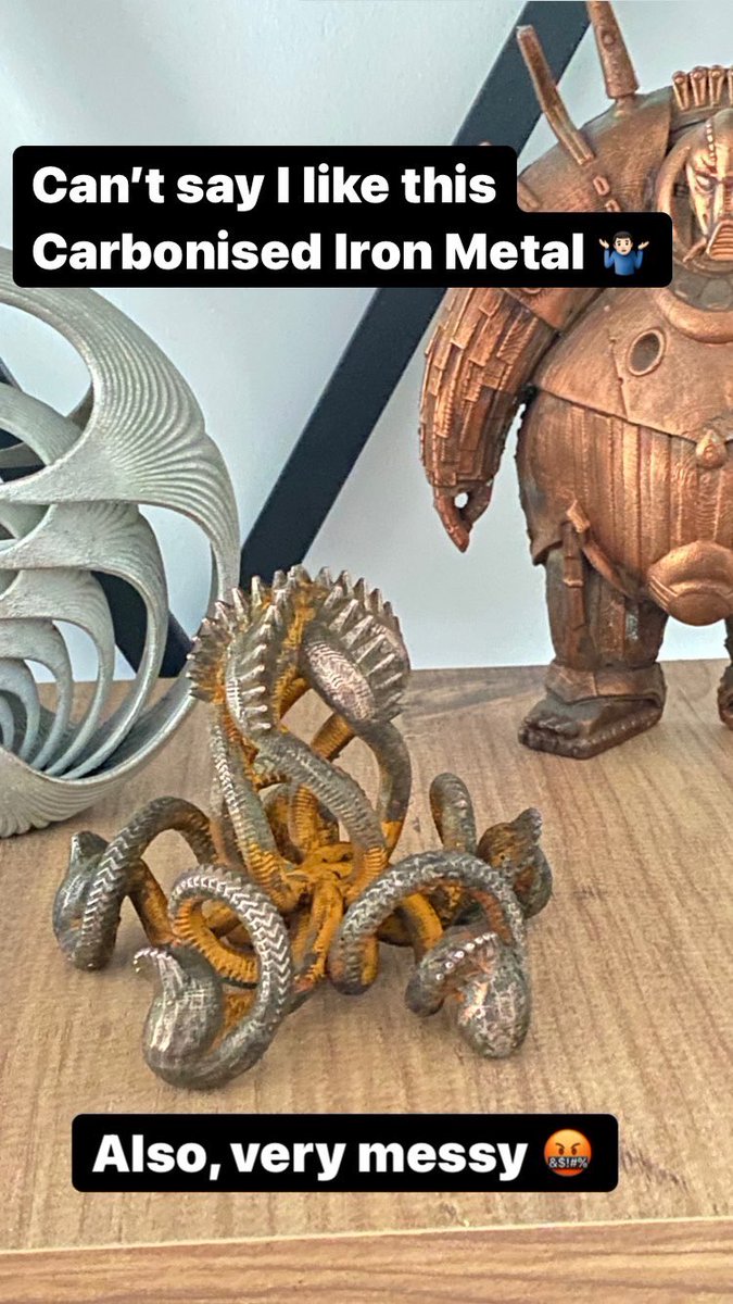 Ditching this Carbonised Iron Metal.. very messy..

Unfortunately couldn’t repeat the shiny “steel” recipe. Twice. 🤷🏻‍♂️ 

Will revisit this some other time. 

#3Dprinting #metallizr