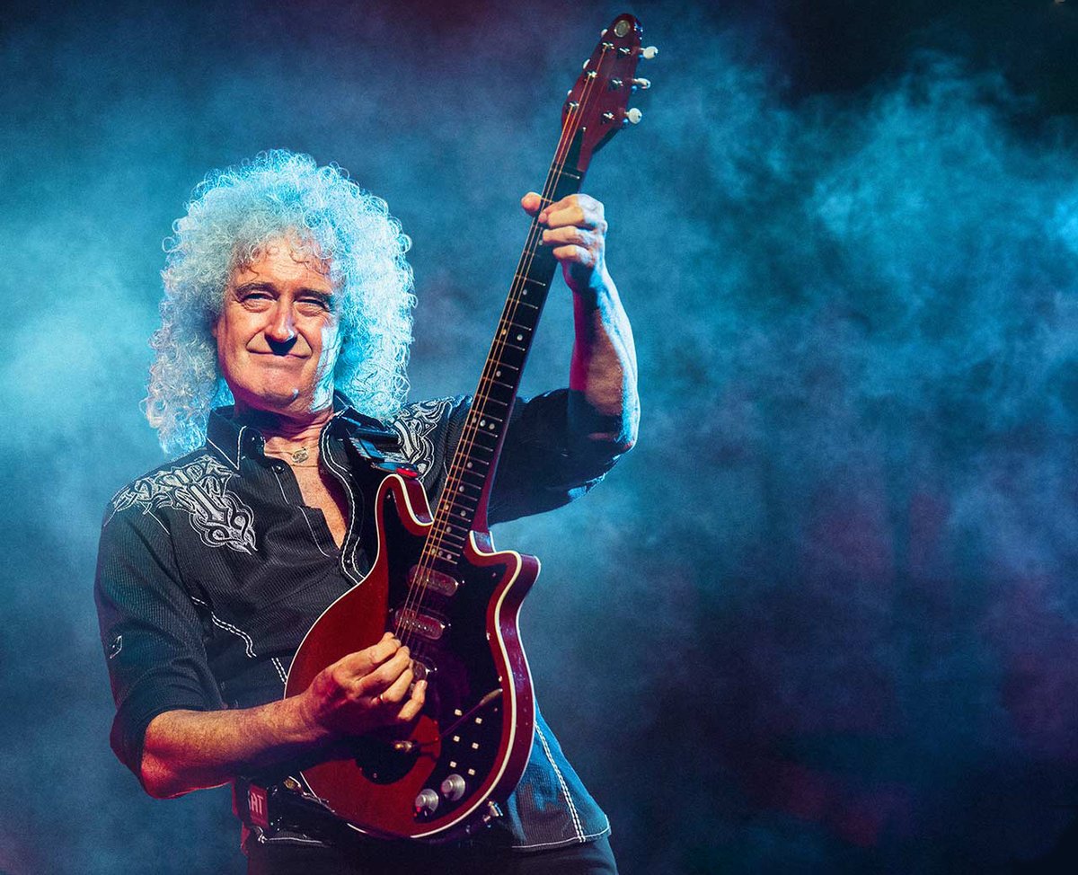 Queen_Dears's tweet photo. Happy 75th Birthday to Brian May!! // Video: Brian May Interview - Queen's Songs, Stories and Guitar Style (By Rick Beato 2|Youtube) https://t.co/paBTNwxTUj @OIQFC https://t.co/LE57bDo8AB