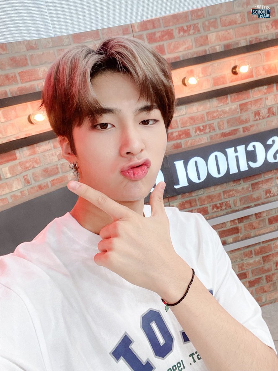 arirang_ASC's tweet photo. [TAN]
⠀
야생 그 자체인데 심지어 👏🏻어도러블하다?
우리 TAN은 그걸 해내요🤗
에엣씨 첫 출연에 어도러블함을
전 세계 널리 알리고 간
TAN과 함께한 오늘✨
우리 탄깅이들 다음 주 컴백도 파이팅하고
ASC와는 또 만나요 💕
⠀
#TAN_ASC #TAN @tan__official_ https://t.co/CA3AM02pC9