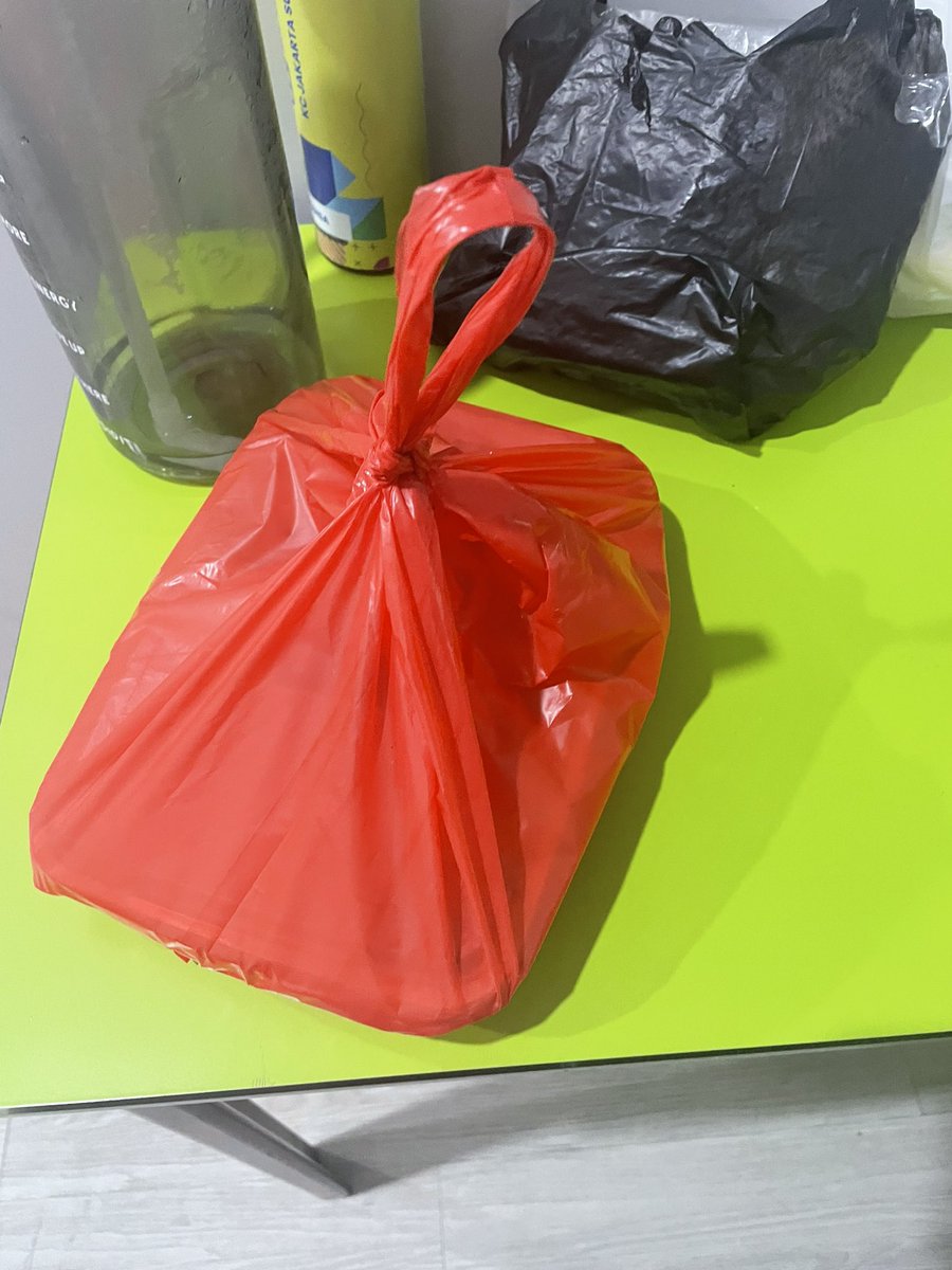 // Thx udh ngasi w sumbangan🙏