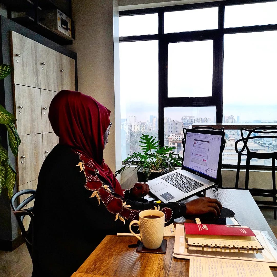 Immerse yourself into your work by finding your quiet spot at Lattice Community. 

Every aspect of our co-working space has been designed to make you feel productive in a comfortable and modern environment.

#latticecommunity #coworking #coworkingspacenairobi