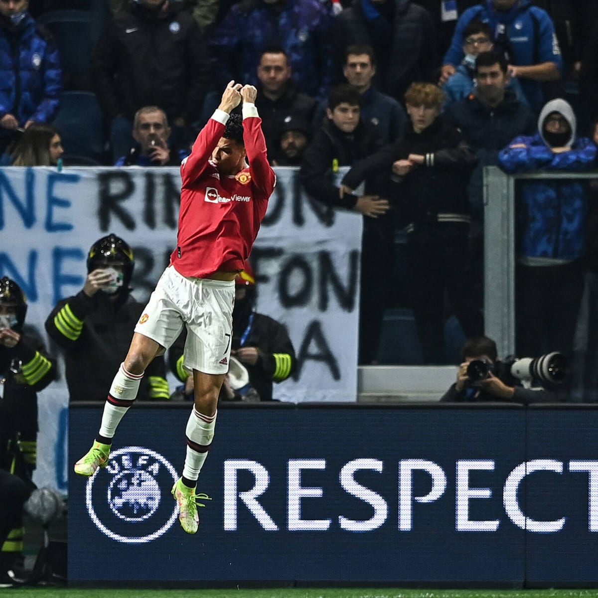skyefootbol's tweet photo. Since leaving real madrid, Cristiano Ronaldo has won more individual awards (40) than he lost football matches(35)

🤯 Insane! From the GOAT https://t.co/D5NrjUVG8d