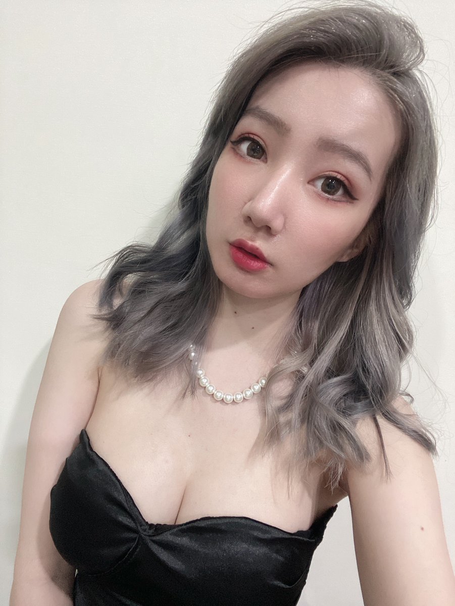 _Jessica1111's tweet photo. 漂亮的話 我不會說
但
漂亮的我 正在說話
#美女 #黑丝诱惑 #洋服の青山 #奶咪 #台北 #嘴巴 #說 https://t.co/liGftp4zyV