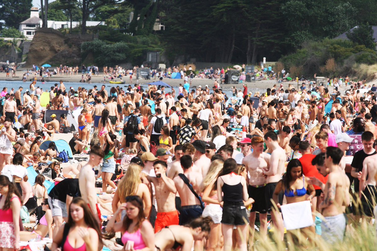 Padraig O'Reilly Photojournalist (@padraig_reilly) on Twitter photo Everybody on the Burrow Beach,Sutton,Dublin yesterday should know this is what it looked like this morning.Council workers say they’ve never seen the likes of it.Every type of glass/plastic bottles,soiled nappies,barbecues etc etc… Everybody on the Burrow Beach,Sutton,Dublin yesterday should know this is what it looked like this morning.Council workers say they’ve never seen the likes of it.Every type of glass/plastic bottles,soiled nappies,barbecues etc etc…