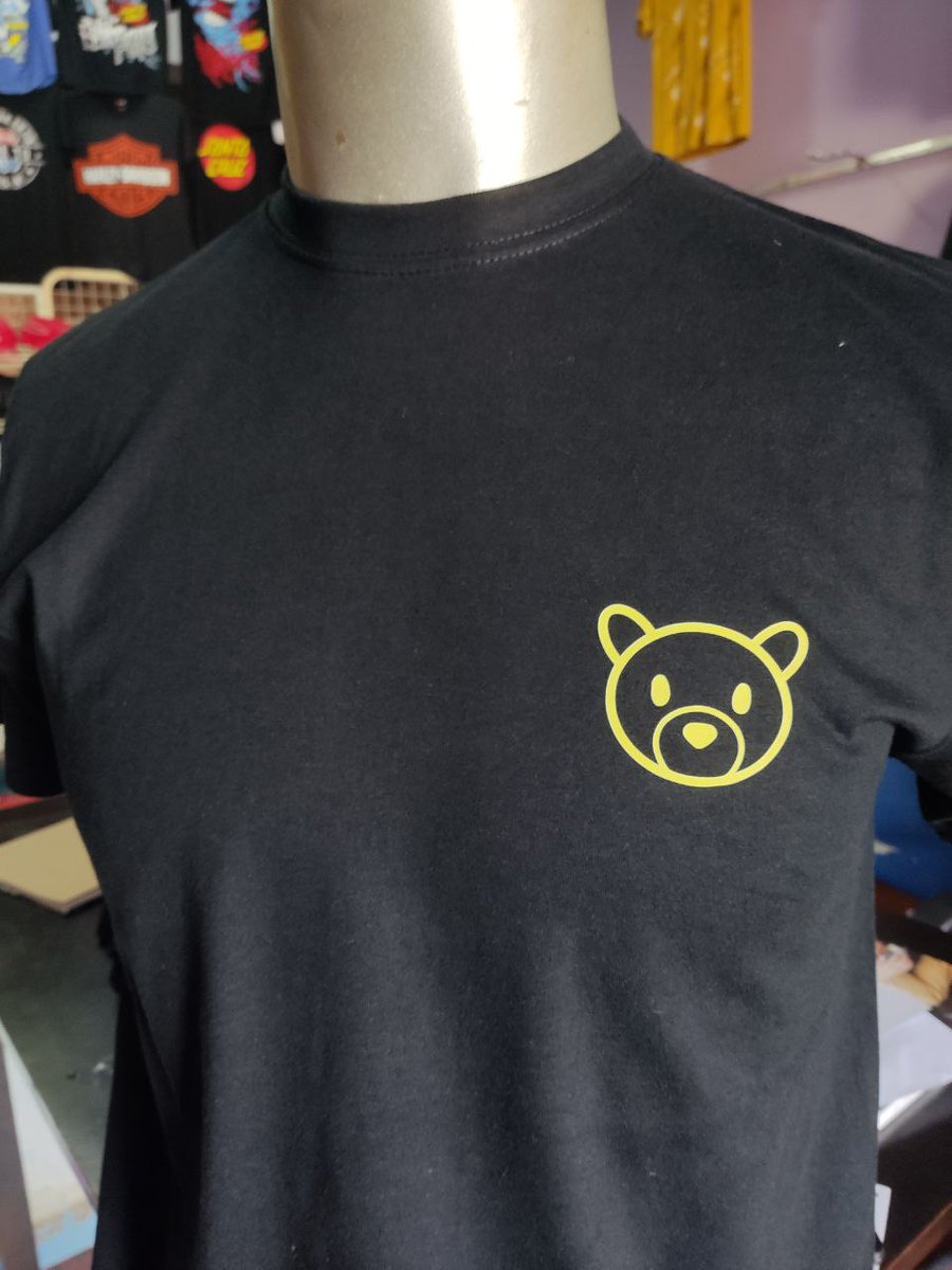 Hola guys, Oyok need help. Can you guys give me honest review on this 🤔? If there's more okay than not okay, i'll proceed. If this look not okay, i'll make a new one 🤪 pls answer pool reply section 👇