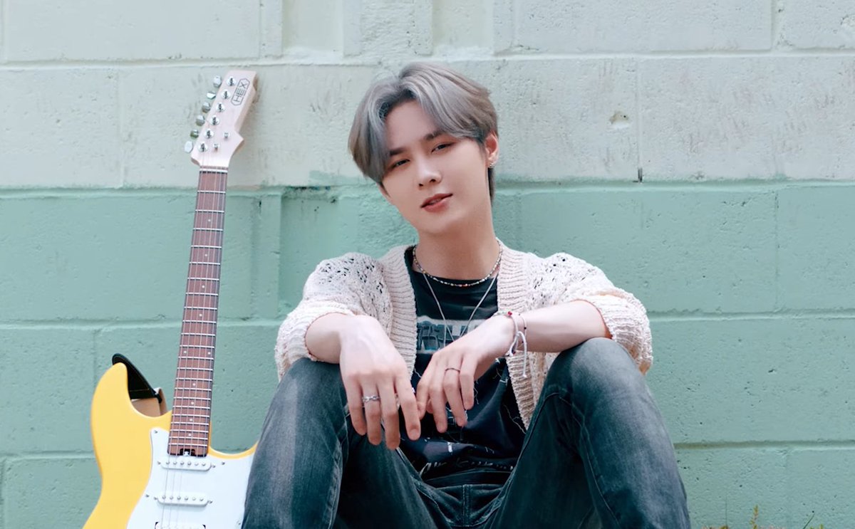 KunTheSky's tweet photo. The most beautiful man!
Rain Day ⛈
#Kun #QianKun #WayV_Kun #钱锟 #쿤
#ProudOfKUN
#RainDayProdByKUN
#NCTLAB #NCTLAB_RainDay
#NCTU_RainDay
#TAEIL_KUN_YANGYANG https://t.co/IPm4UPdsgw