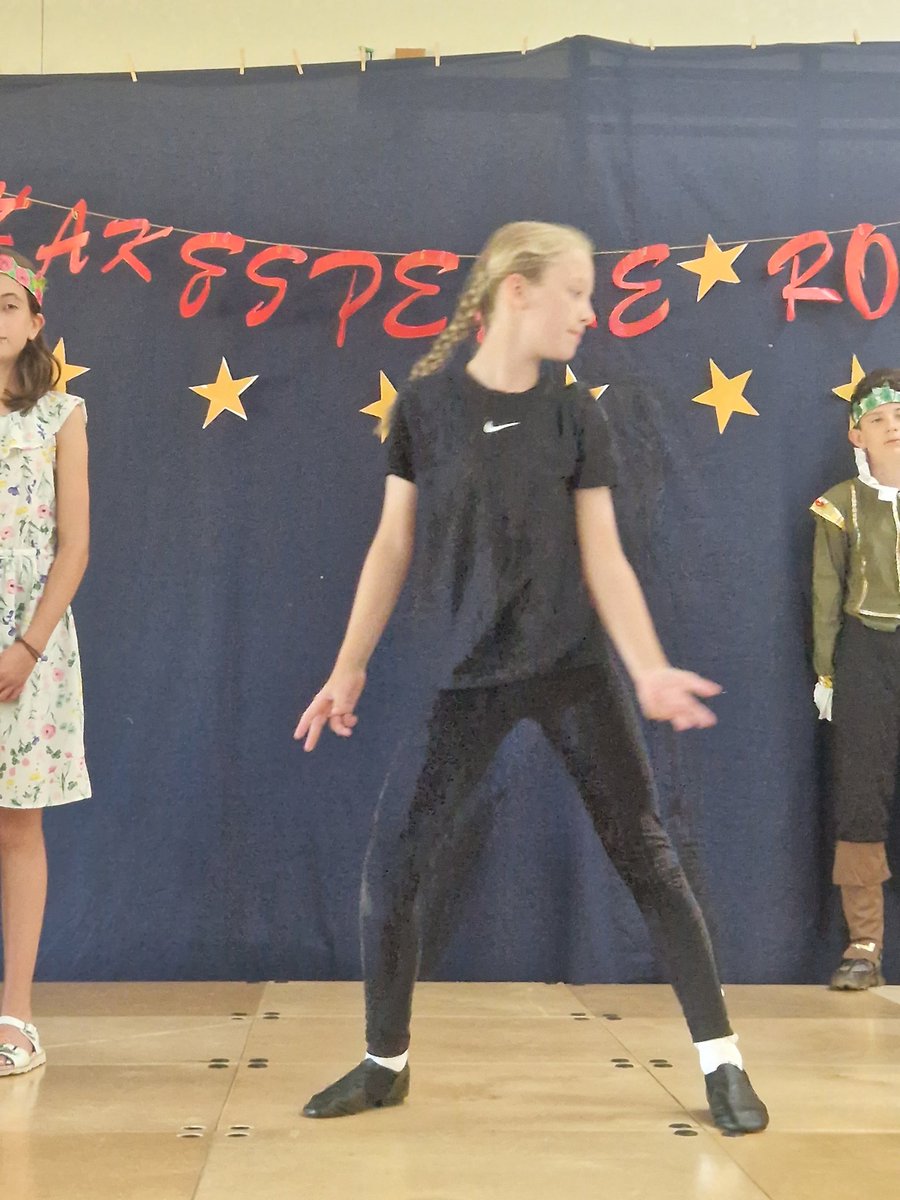 greatberryps's tweet photo. Fantastic performance of Shakespeare Rocks from our Year 6 pupils. https://t.co/OnNTipDQs2
