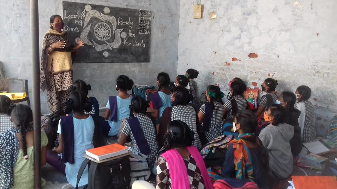 csrboxorg's tweet image. Learning Curve Foundation’s acSELerate program provides Social-Emotional Learning to students (age 8-15 years) through all the key stakeholders including the teacher, school administration, and parents. 

To know more, visit - bit.ly/3IL3Bgt
#OrganizationProfile