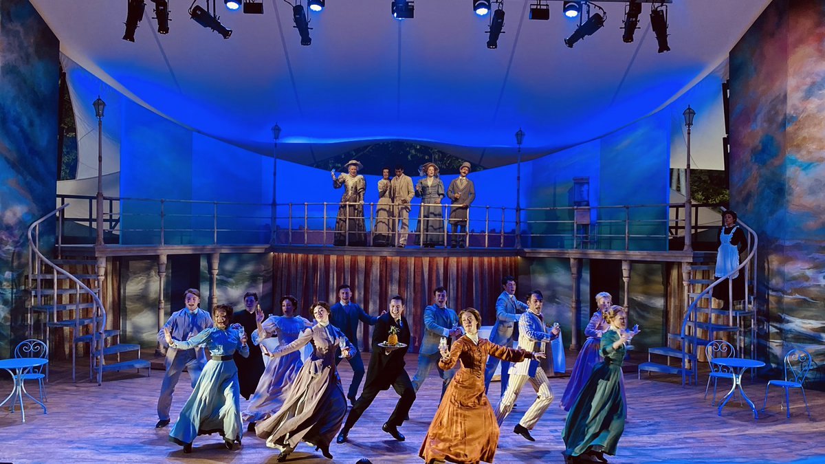 N1CKW1NSTON's tweet photo. 🪕 HALF A SIXPENCE 🪕
Opens tonight 
@KHTheatre https://t.co/XqiHoWStGP