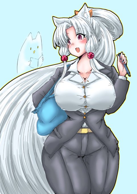 #タコ姉ちゅわちゅわチューズデー
今日のパンツスーツです 