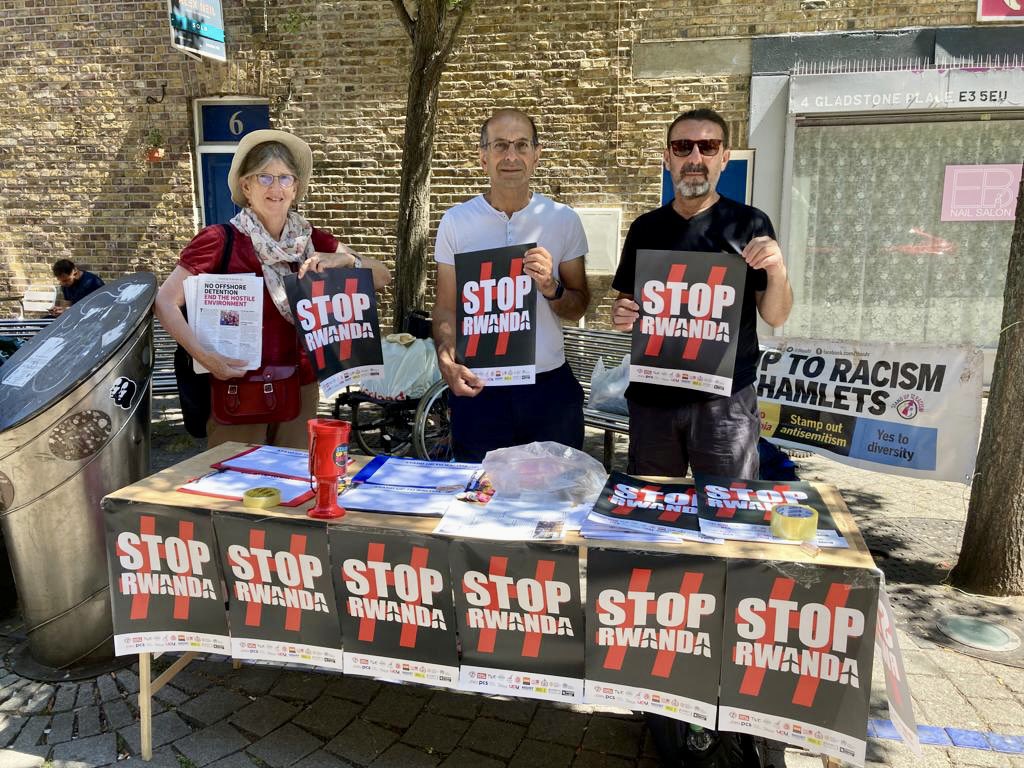 #StopRwanda Our Tower Hamlets SUTR Stall in support of migrants and against the Rwanda flights