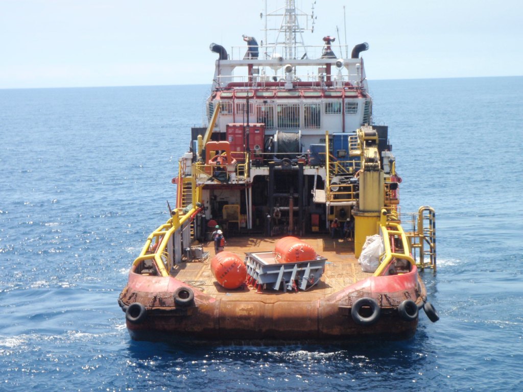 ggtechserv's tweet image. #lloydsregister #dnvgl #abseagle #bureauveritas  #classnk #shipmanagement #shipinspection All right second cofferdam/habitat has been deployed, sealed &amp;amp; work started, well done team!!!...👏👏😀😀😀