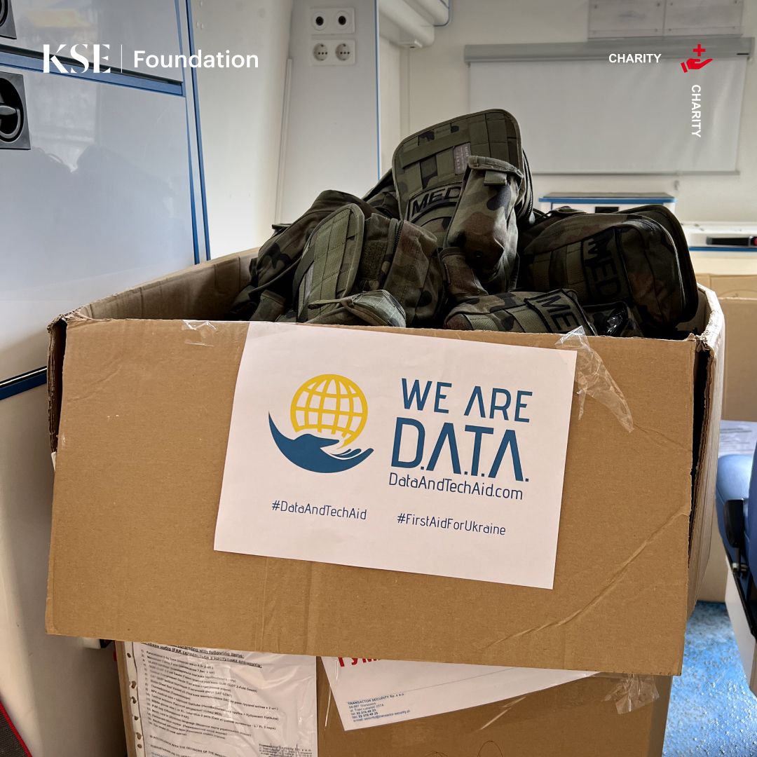 DATA_Aid_'s tweet image. ANNOUNCEMENT 📣📣📣More first aid kits purchased via this wonderfully generous community have now arrived in Kyiv!

This shipment of 563 first aid kits, which were sent from Poland in ambulances, are already saving lives.

#DataAndTechAid #FirstAidForUkraine