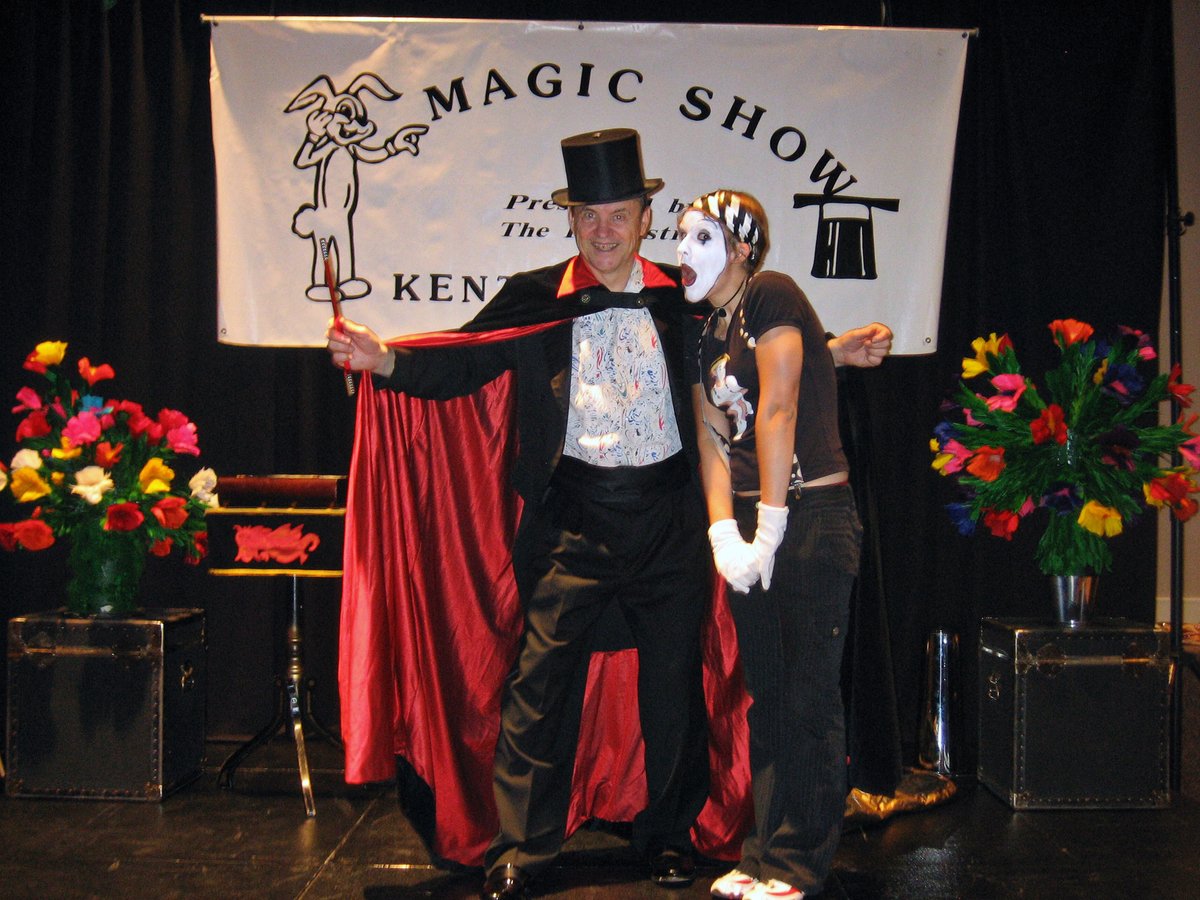 MagicCamp's tweet image. Have Fun this Summer! One of Austin's Premiere Summer Day Camps Teaches Magic, Juggling, Puppetry, and more! Registrations Still Open At Magic Camp. magiccamp.com
