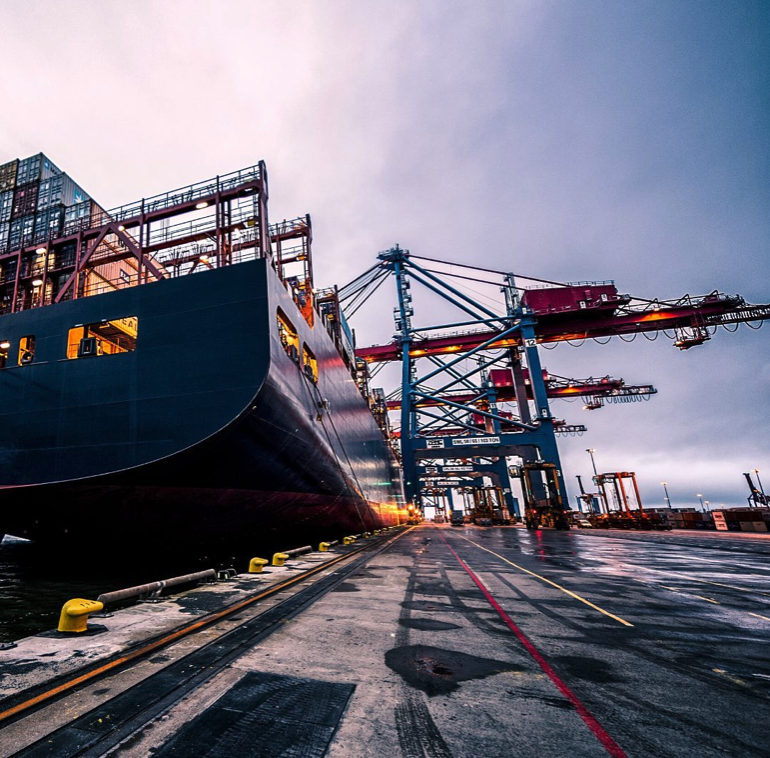 Hola a todos! 👋🏼

#SwanSeaShipping comienza una nueva etapa y nos preparamos para comenzar a compartirles todo ahora también en #redessociales 

Pronto vamos a estar subiendo toda la info para que no se pierdan nada 🙌🏼 #comingsoon #staytuned

-
instagram.com/p/CgDf1kAOZpY/