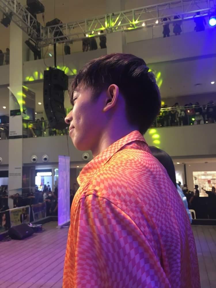 roseeeeel_'s tweet photo. kapitan gelo grabe naman po mga dimples mo. thankyou @ilavnate_16 for this π
@BGYO_Gelo
#bgyobesttimewithsprite https://t.co/RdRlVo4ihg