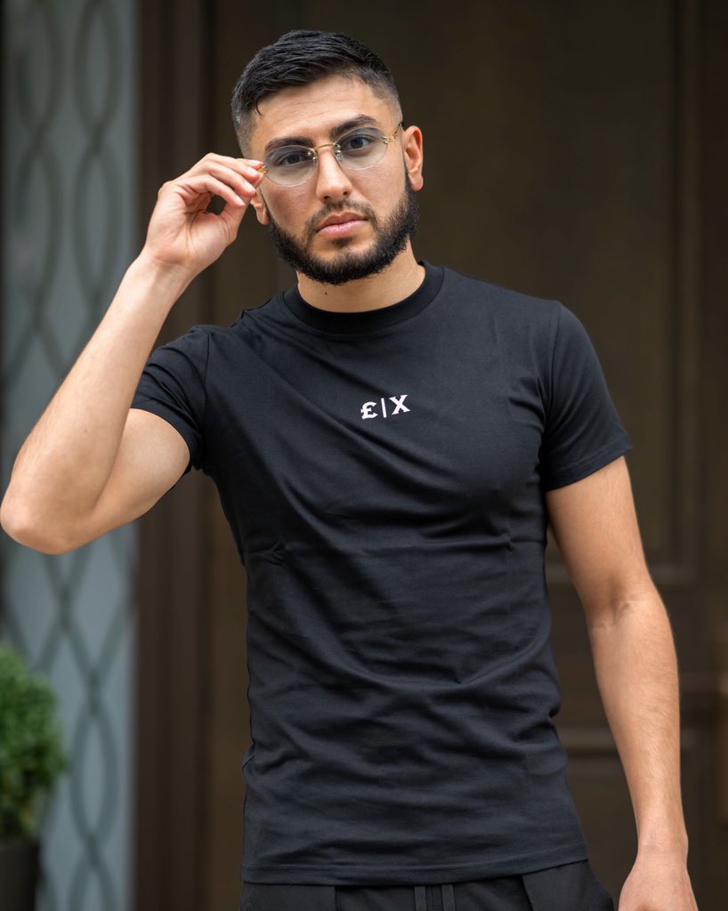 Excellence Clothing tweet media