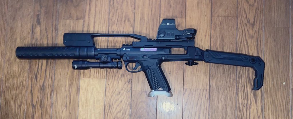 ID_H2O_ aap01 アサシンとVSR10Gスペックと電動mp7ですね。 一般的に