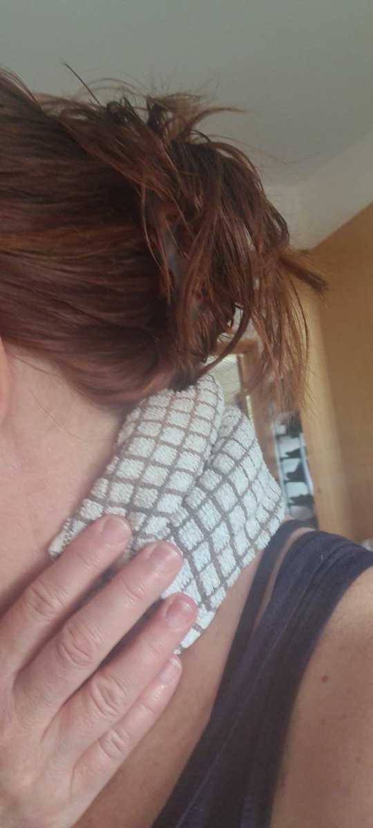 London_Lady's tweet image. Remember folks down South...wet a bunch of flannels &amp;amp; put them in the freezer. When you're over hot, pull one out &amp;amp; place it at the back of your neck. Fastest way to cool your body. (Taught in land survival trng) #UKHeatwave #heatwavetips #heatwave (pic showing where 2 put)