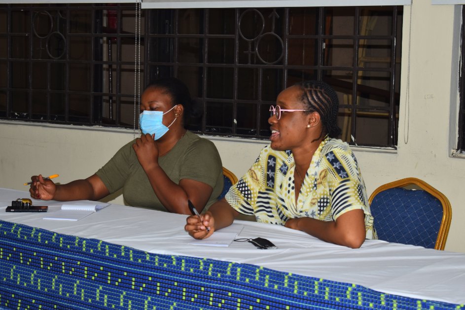 actionhealthinc's tweet photo. These sessions are being facilitated by our Resident Doctor for the month, Dr. Ubani, and our Youth-Friendly Health Services Provider, Nurse Abraham.
#TodayAtAHI #ActionHealthInc #AYFHS #SRHR #SDGs #CapacityBuilding https://t.co/eK26BvJHmF