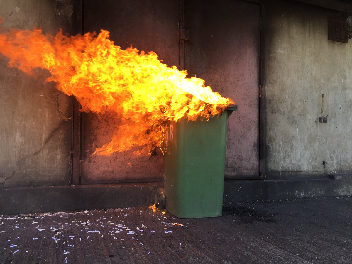 ClevelandFB's tweet image. We want to make our communities aware of the tools available to tackle anti-social behaviour! 

📢 Did you know that you can request a #CommunityTrigger if an incident you have reported has occured 3 or more times within a 6 month period?