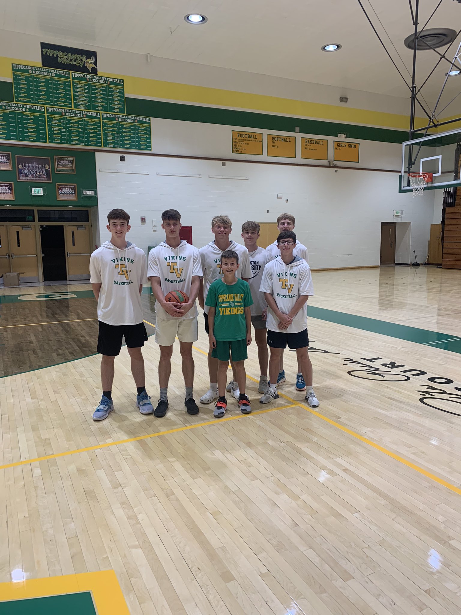 Tippecanoe Valley Boys Basketball on Twitter "Couple of our knockout