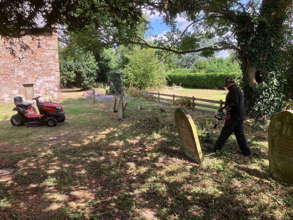 WestTorrington's tweet photo. On the cooler day that was Saturday, the community held a churchyard tidy day.
Thanks to everyone who came-you all did a super job! More pictures on our Facebook page :-)
https://t.co/pp4Lskgq7c
#SaveOurSpace #Lincolnshire #EastLindsey #WestTorrington #ClosedChurches #Charity https://t.co/usu7SrRvIs