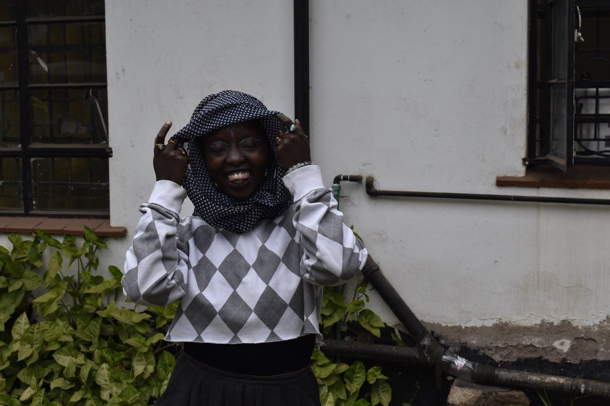 RecordsArray's tweet photo. Special thank you to @Muthoninimimi a #wordsmith and a #kraftsmith who delivered some powerful performances at #arrayof3
Catch her full interview on her journey in Spokenword on the Array Shairi Podcast on https://t.co/oaAoIiTRTl https://t.co/1gmz4ScRZK