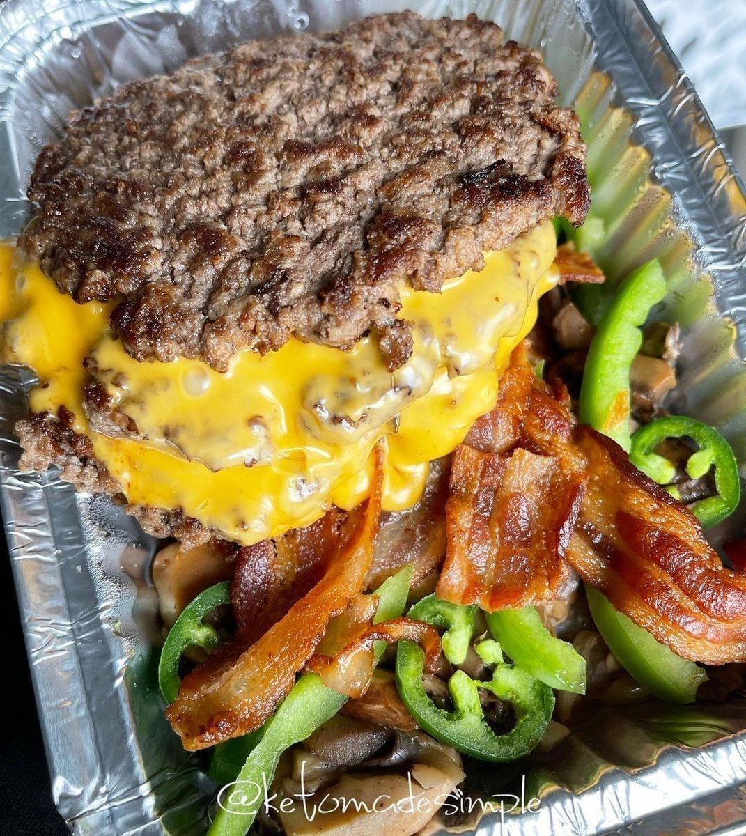 KetoMasterr's tweet photo. Say "Yes" if you wanna eat this..🤤
More keto recipes are available in our keto meal plan. If you want to start keto diet, visit our website to create your own meal plan!!

⏩https://t.co/Lu23gKBD40

#ketorecipes #ketodiet #cantsleep #VenmoMe #USA #Garland #STAYC #Yuzu #Desus https://t.co/QMjDHJVpUW