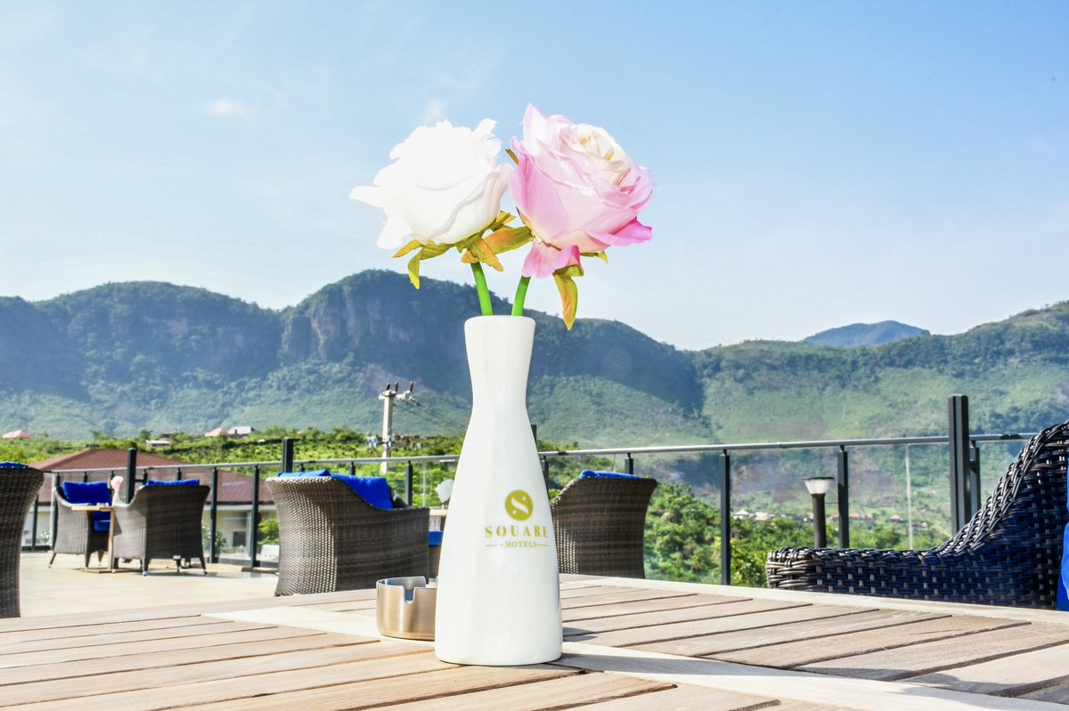 SouareClubHotel's tweet photo. Chacun de nous mérite un peu de confort… ☺️
⇨ https://t.co/MXZgf87NTJ
#SouareHotels ✨
#SouareClubHotel 🏔 https://t.co/yixruFubRv