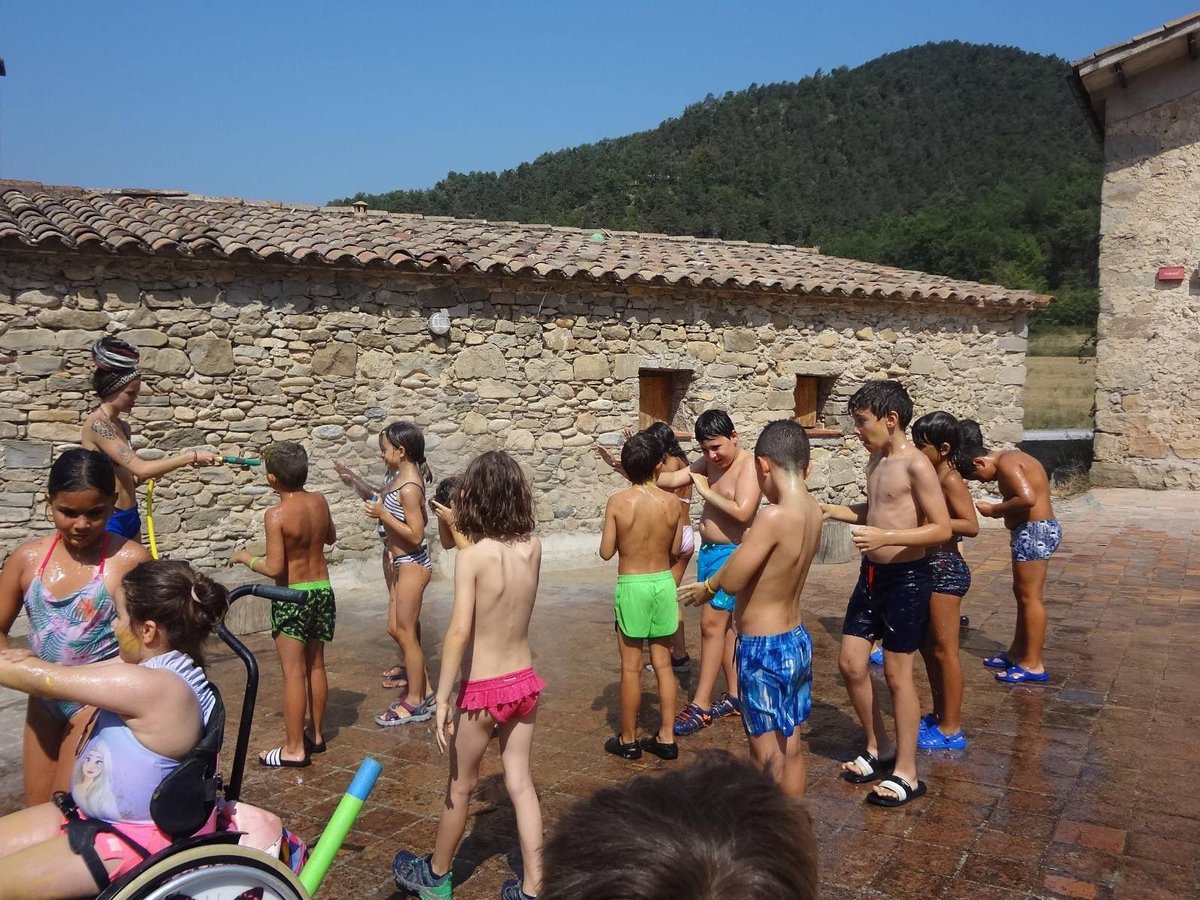 C.E.Xixell tweet media