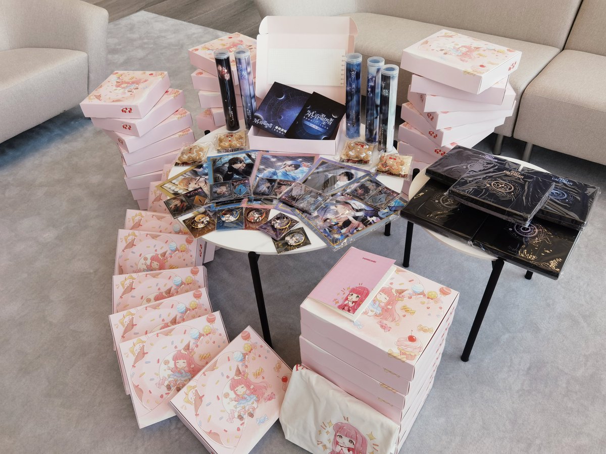 Ready for 2023 campus recruitment? Now let's have a look at our welcome package for 2022 new employees!
#papergames #recruiting