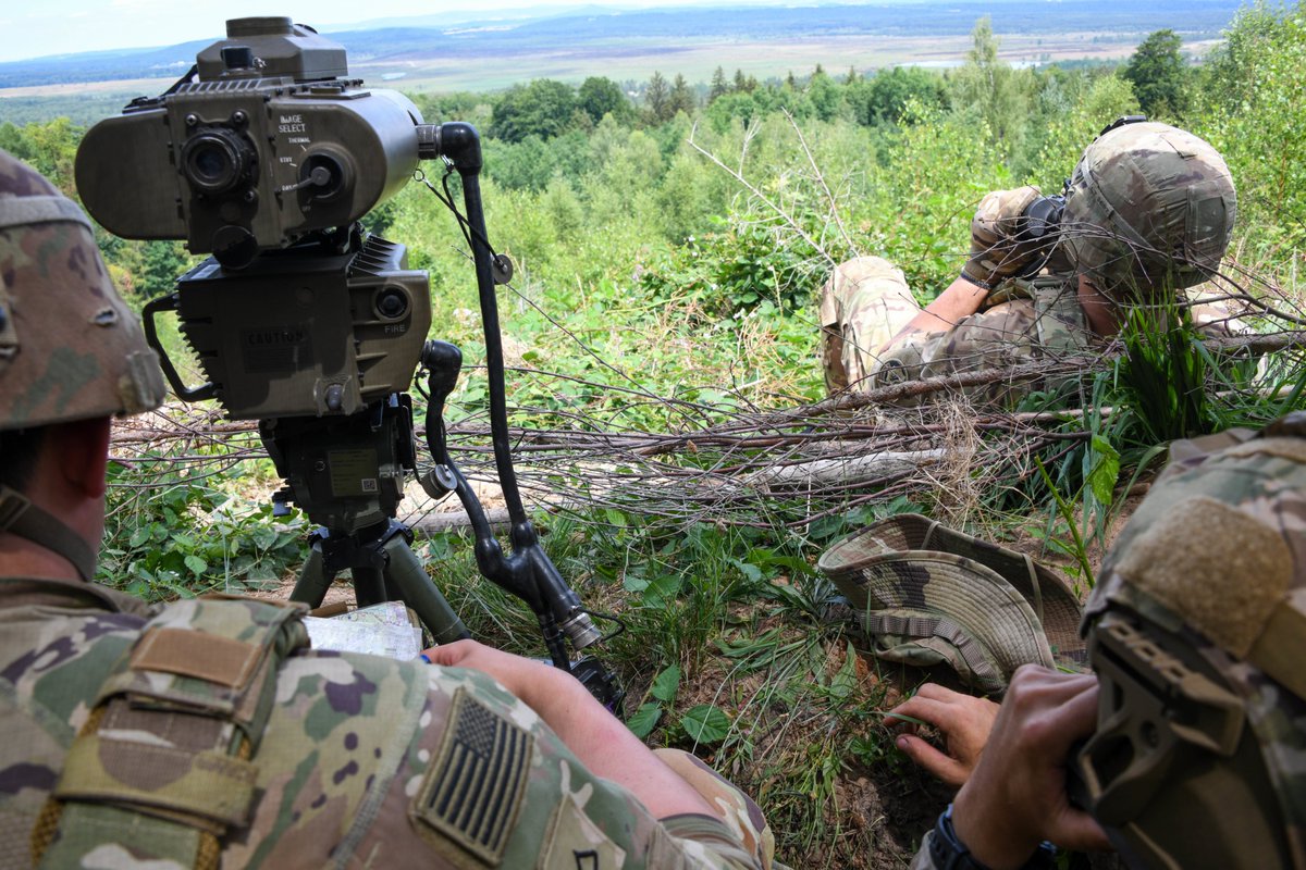 #TechTuesday: Nice shot of the LLDR (Lightweight Laser Designator Rangefinder), part of the PEO Soldier Portfolio, from Training Support Activity Europe! [📷: @7thATC] @2dCavalryRegt