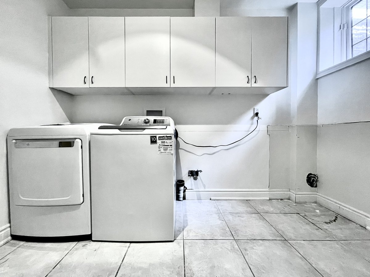 MKDesignSol's tweet photo. We recently completed a laundry room update at this multimillion $ home in Toronto including new bottom cabinets, countertop, sink, faucet, plumbing.#torontocontractor #torontocontractors #torontobuilder #torontohomes #torontocustomhomes #torontohomebuilders #laundryrooms https://t.co/AEHqEeMS30