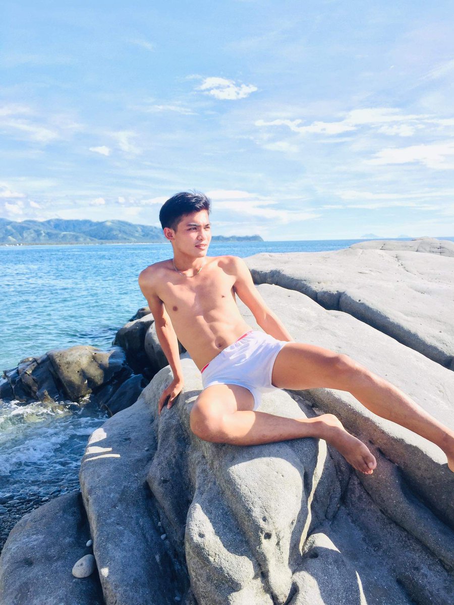 dancing_bisex's tweet photo. Pwede moko sandalan kong may problema ka gusto mo pumatong kapa💦👉💦 https://t.co/A1DbVpfCJ1