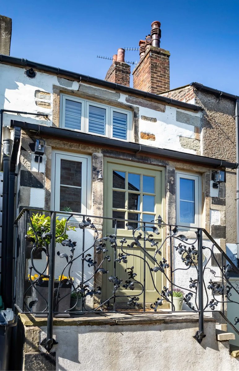 JadeWindows's tweet image. Stunning country cottage ft our flush casement windows! We’re obsessed! 💚💚💚

#homerenovation #interiordesign #renovation #homedecor #homeimprovement #home #homedesign #interior #construction #design #diy #homesweethome #renovationproject #homeinspo #homeremodel #homereno