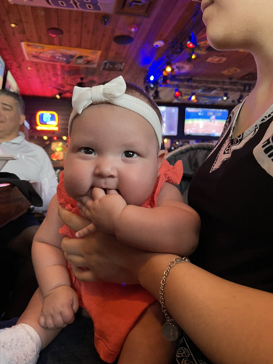 EricTrevinoJr2's tweet photo. my baby girl is 4 months today !❤️ https://t.co/1SFGvMz85q
