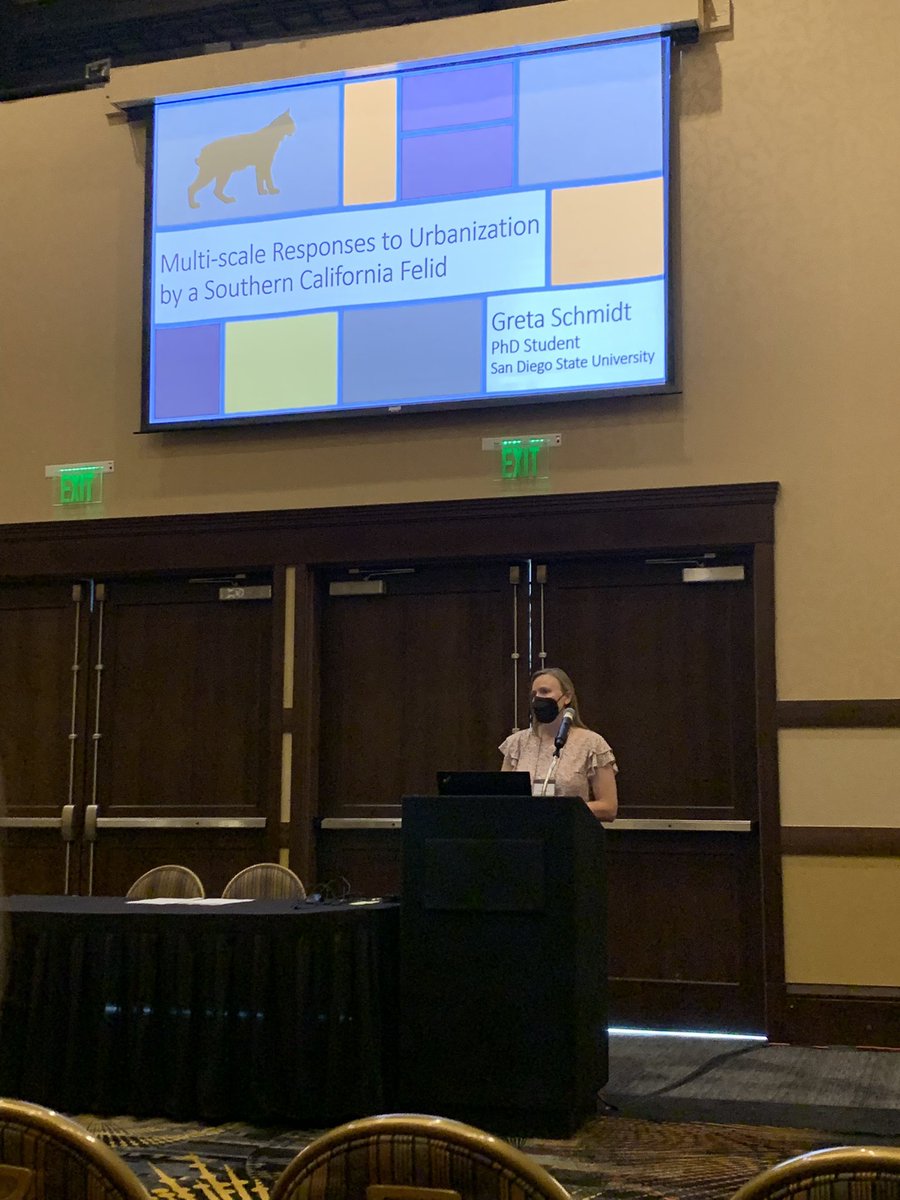 Greta gave a great talk on bobcat populations in San Diego county!🐱#NACCB2022 <a href="/davis_egsa/">🐟 UC Davis EGSA 🐟</a>
