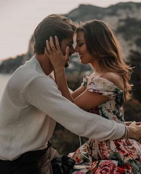 - "أنتِ ظِلّي وخلّي ورفيق روحي، أنتِ كّالأمان الذي أُحارب بِه خوفِي♥️."