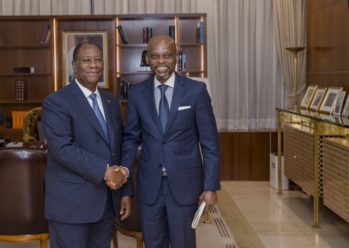 AOuattara_PRCI's tweet photo. Je remercie mon frère, le Président @FEGnassingbe, pour son message d'amitié et de fraternité qui m'a été porté par son Ministre des Affaires Étrangères @rdussey ainsi que pour ses initiatives en faveur de la paix et de la sécurité dans notre sous-région. https://t.co/O0iELFCnS0