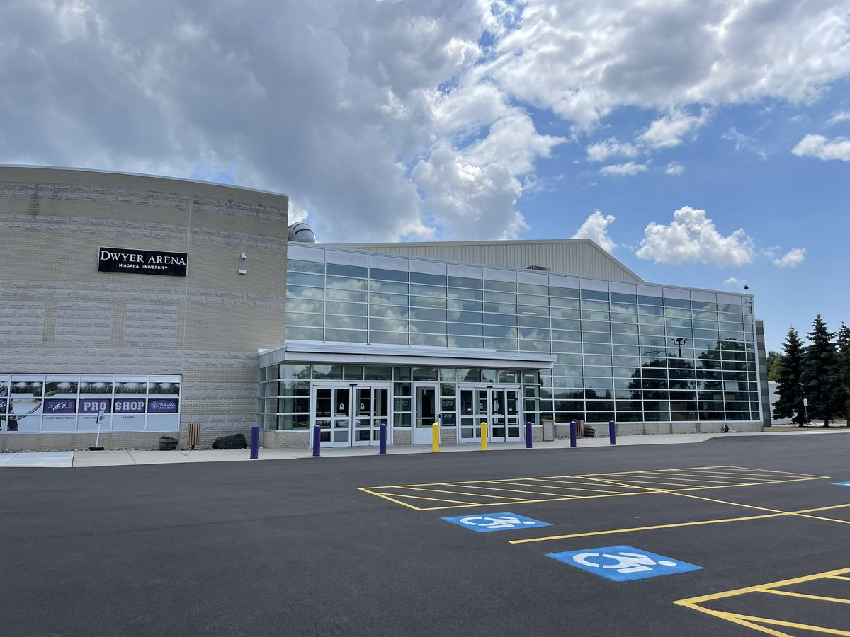 Lauren MacKellar Volleyball (@mackellarlauren) on Twitter photo Big thank you to <a href="/NiagaraVB/">Niagara Volleyball</a> for a great college visit. Beautiful campus, great staff and awesome facilities. Big thank you to <a href="/NiagaraVB/">Niagara Volleyball</a> for a great college visit. Beautiful campus, great staff and awesome facilities.