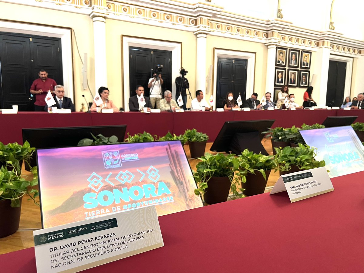 DavidPreze's tweet photo. ¡Arrancamos la semana en Sonora!🌵

Estaremos presentando dos importantes proyectos de política pública:

1) Los Lineamientos del nuevo RENAE

2) La Prospectiva Tecnológica a 2043

Gracias a los Secretarios de Seguridad del Noroeste de México por su apoyo

¡Arriba el Norte! 🤠 https://t.co/A7ORx41icW