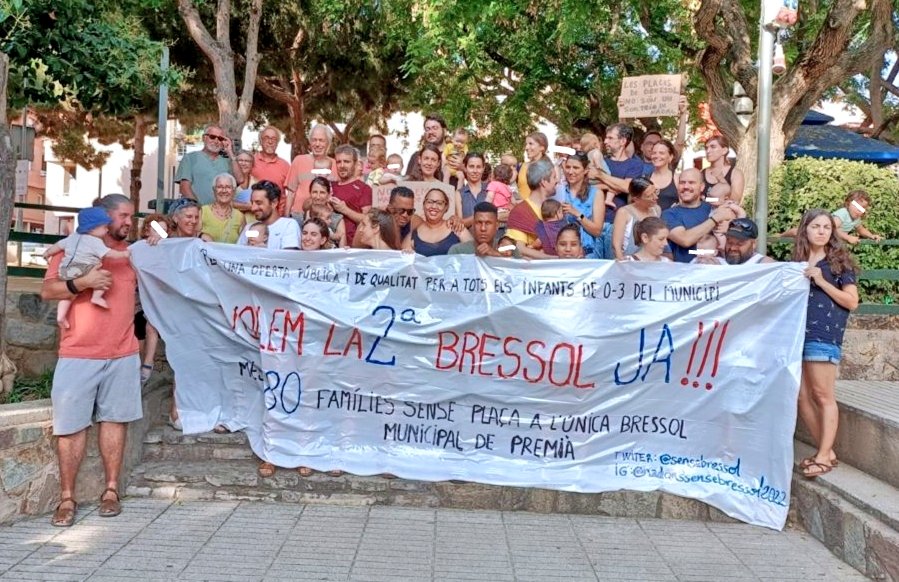 📢 Per una oferta pública i de qualitat per a tots els infants de 0-3 del municipi.

Volem la 2a bressol, ja‼️

Més de 80 famílies sense plaça a l'única bressol municipal de #PremiàDeMar