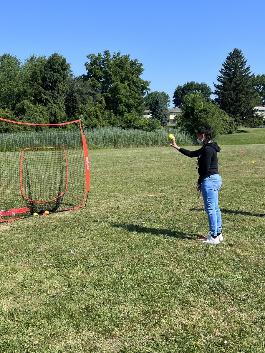 Ms. Sabin tweet media