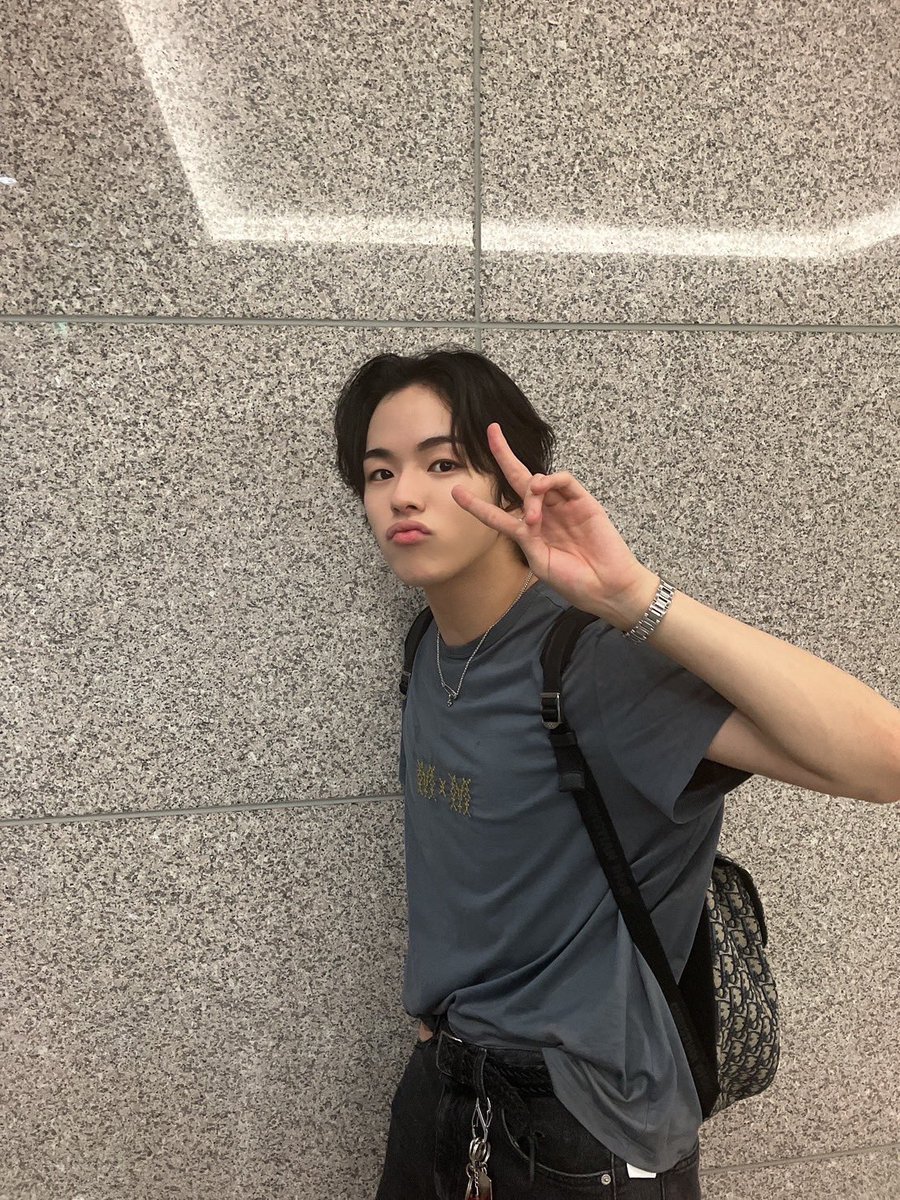 jaewoothinks's tweet photo. jaehyuk weverse update https://t.co/322s4elIWG