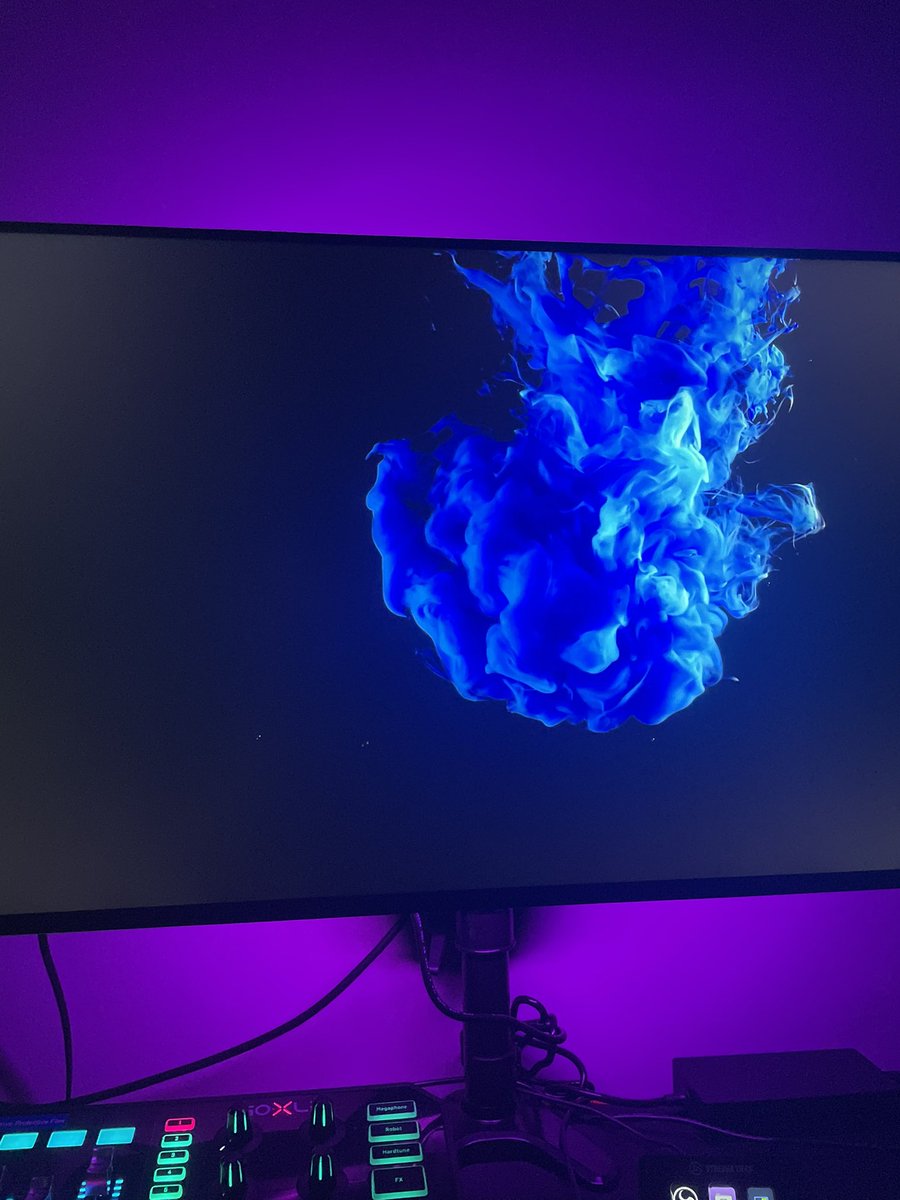DustinTables's tweet photo. It’s official I’m a 4K gamer now! Might go live later this evening give me a follow on twitch! https://t.co/6uJ2J89HN7