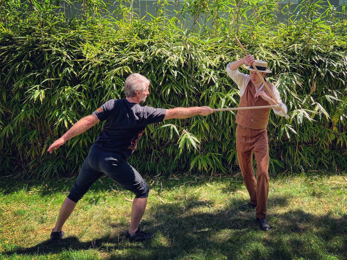 LondonLongsword's tweet image. Alex Kiermayer teaching Bartitsu at the Ochs 20th Anniversary in Munich. 
Beautiful clear form as always. 
So good to hang with this bunch, always too long away, always good to be back. 
londonlongsword.com
 #bartitsu #sherlockholmes #ochs #londonlongswordacademy