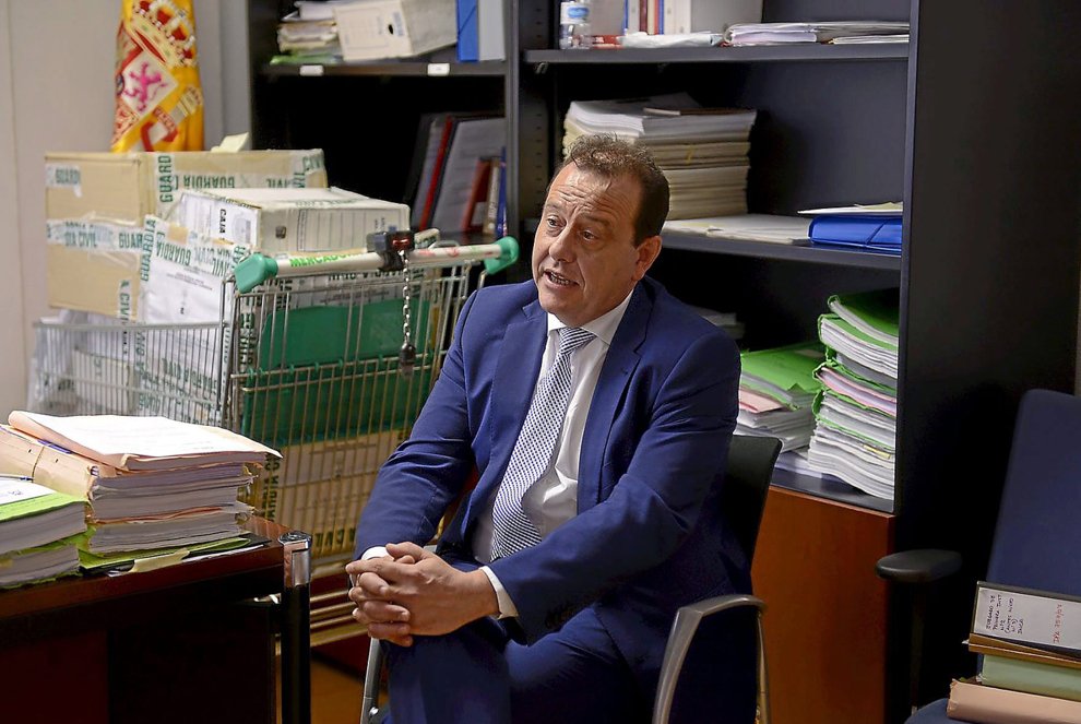 GDomenechP's tweet photo. El carrito hurtado del supermercado: un clásico imperecedero de la Administración de Justicia española https://t.co/sI24NFoKWz