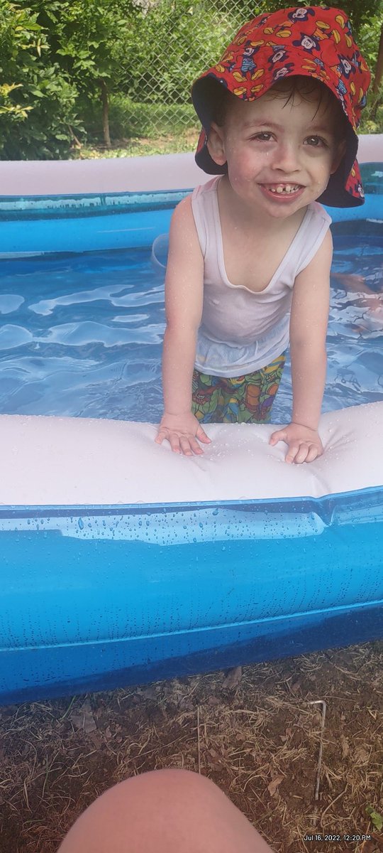 veedarling420's tweet photo. #summerdays https://t.co/1AxarZEZ8O